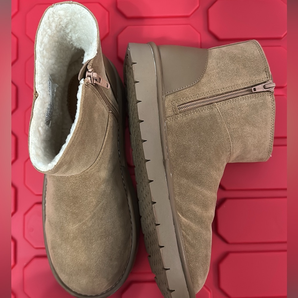 Cat & Jack booties